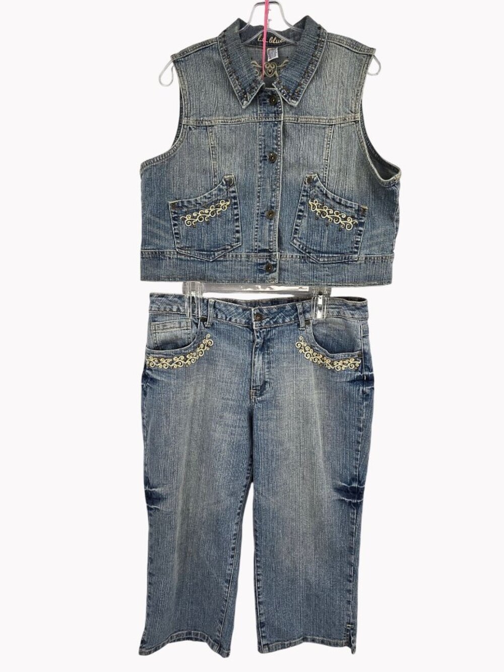 La Blues Womens XL 16 Denim Vest & Capri Set With Embroidered Details